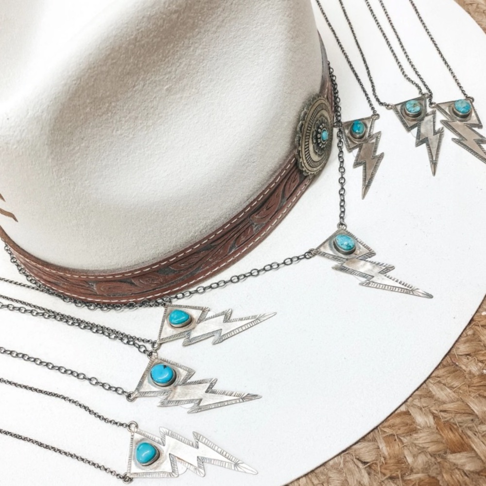 Navajo sterling silver and genuine turquoise lightning bolt necklace